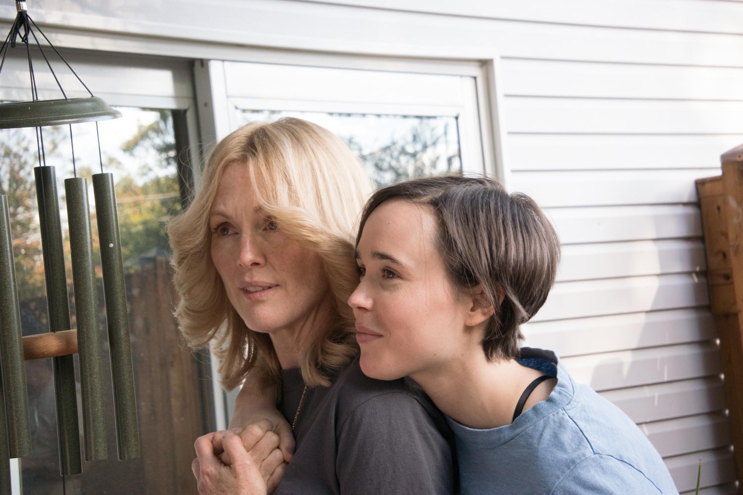Ellen Page, Julianne Moore