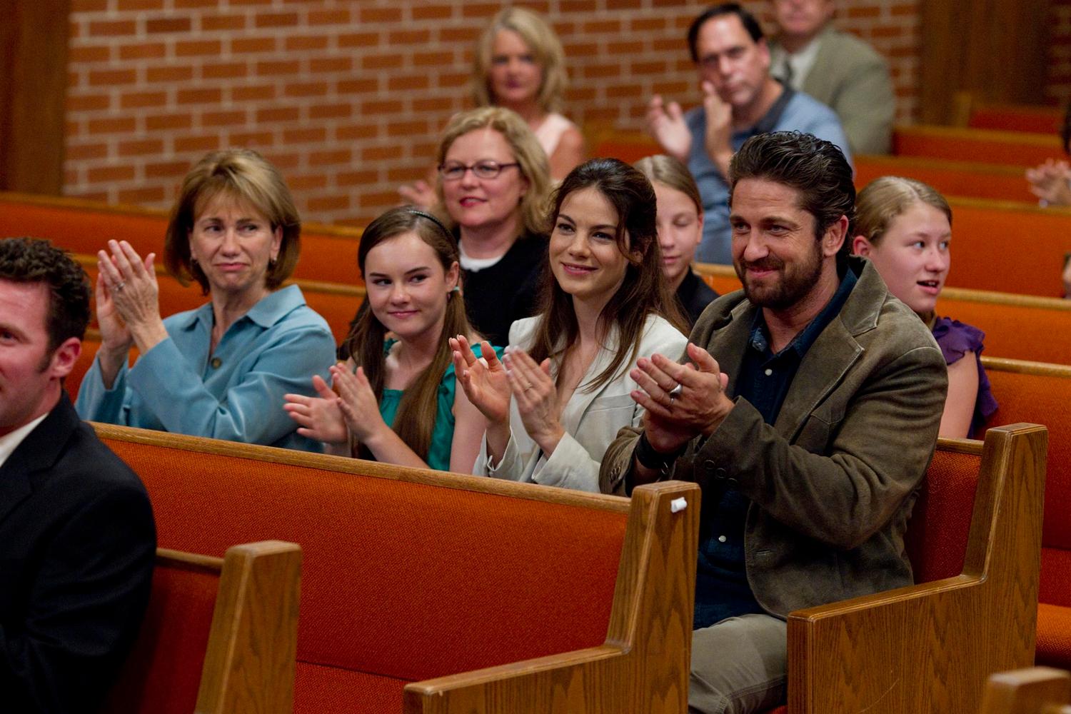 Gerard Butler, Michelle Monaghan, Madeline Carroll, Kathy Baker