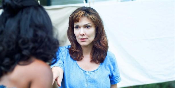 Jill Marie Jones,Laura Harring