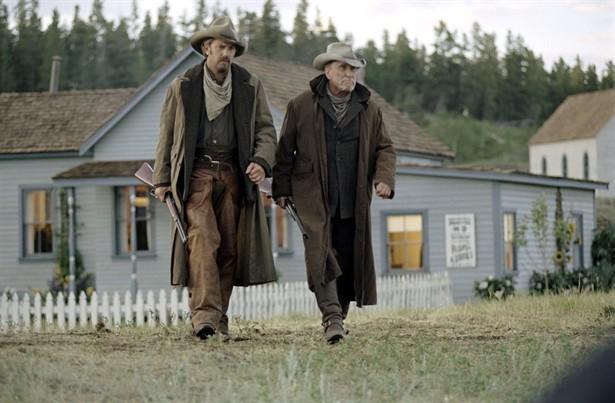Kevin Costner,Robert Duvall