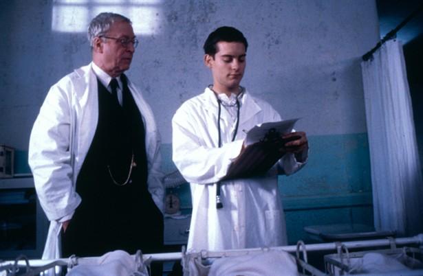 Michael Caine,Tobey Maguire
