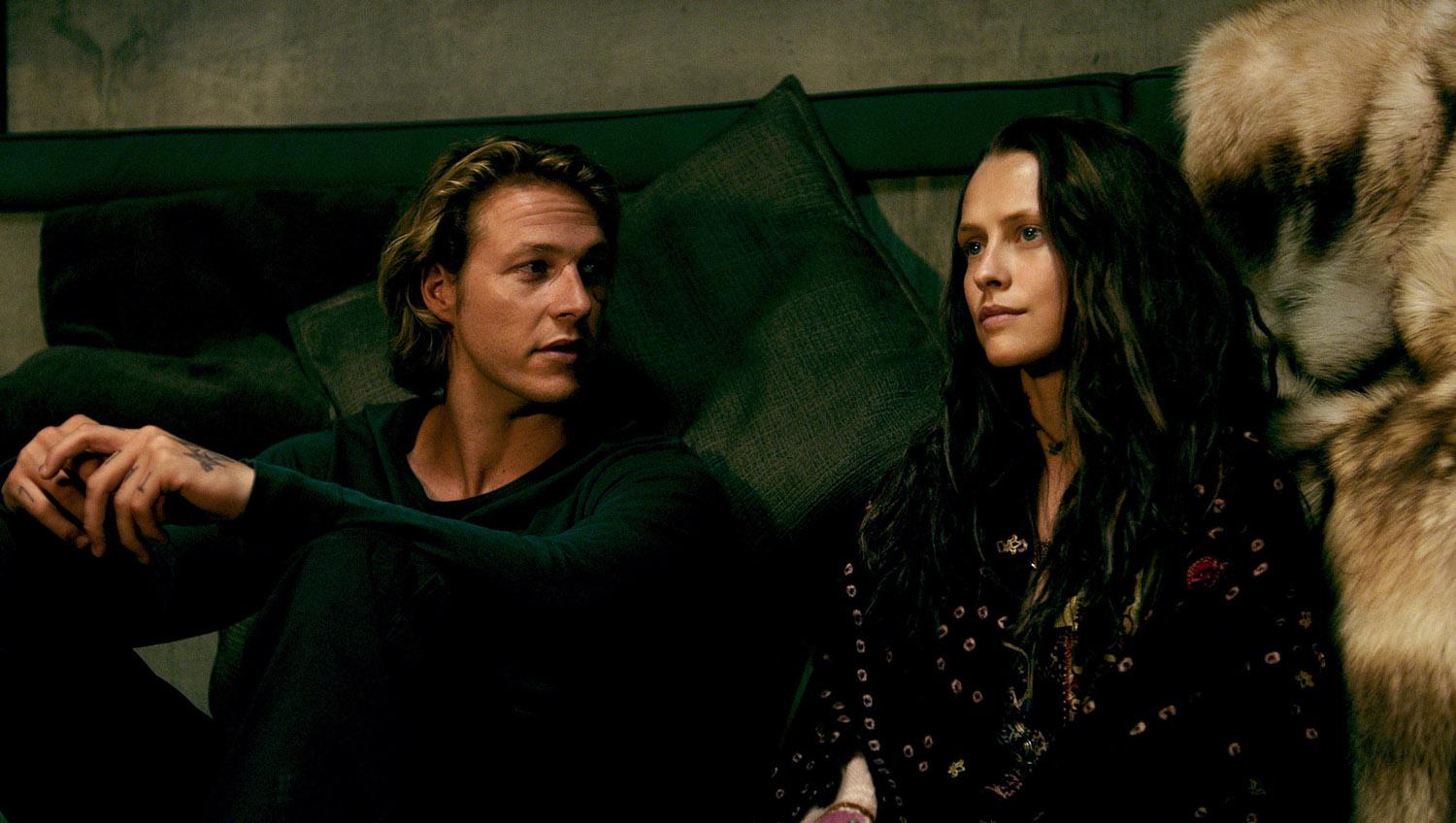 Teresa Palmer, Luke Bracey