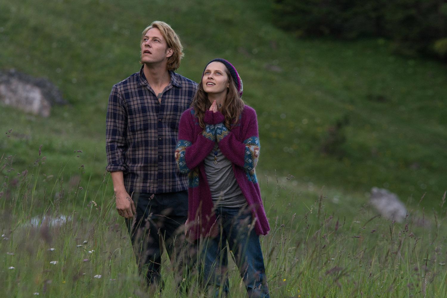 Teresa Palmer, Luke Bracey