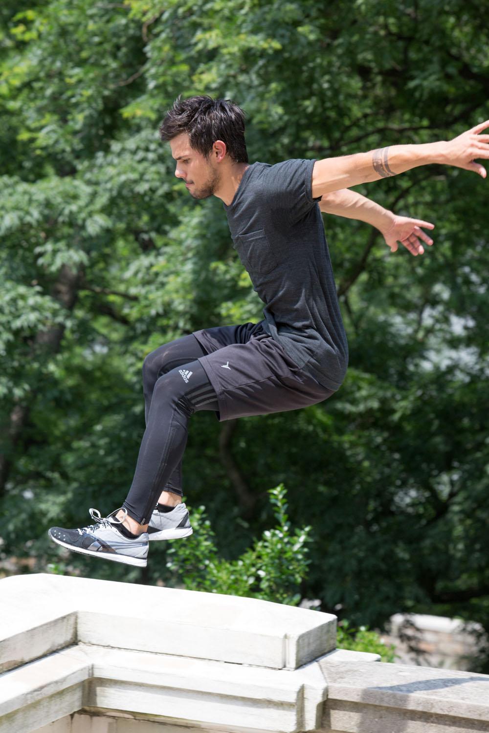 Taylor Lautner