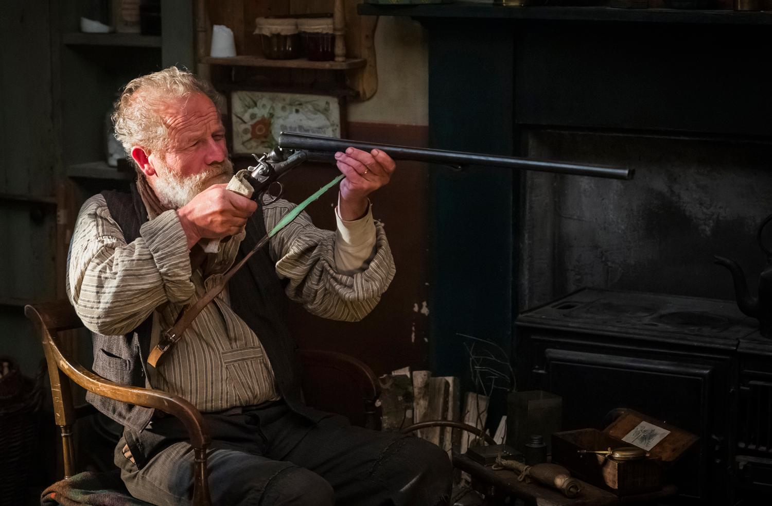 Peter Mullan