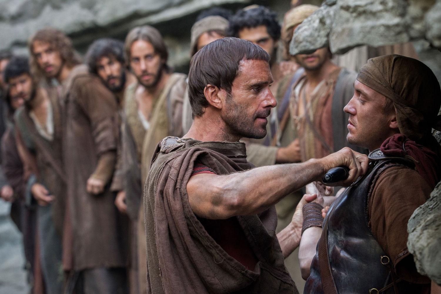 Joseph Fiennes, Tom Felton