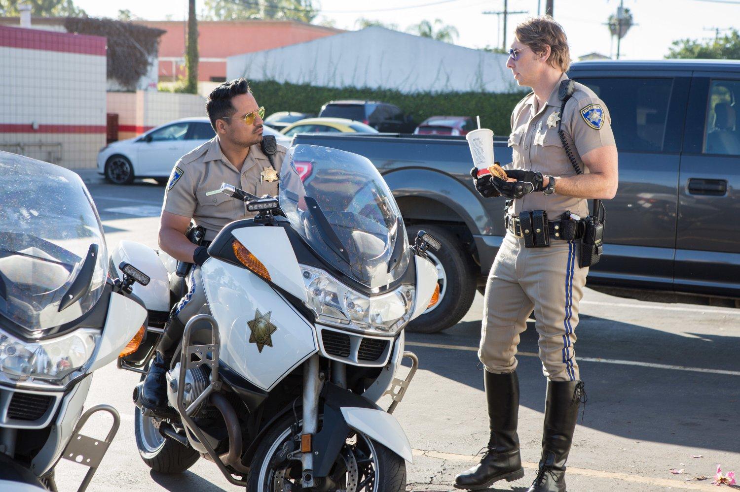 Michael Peña, Dax Shepard