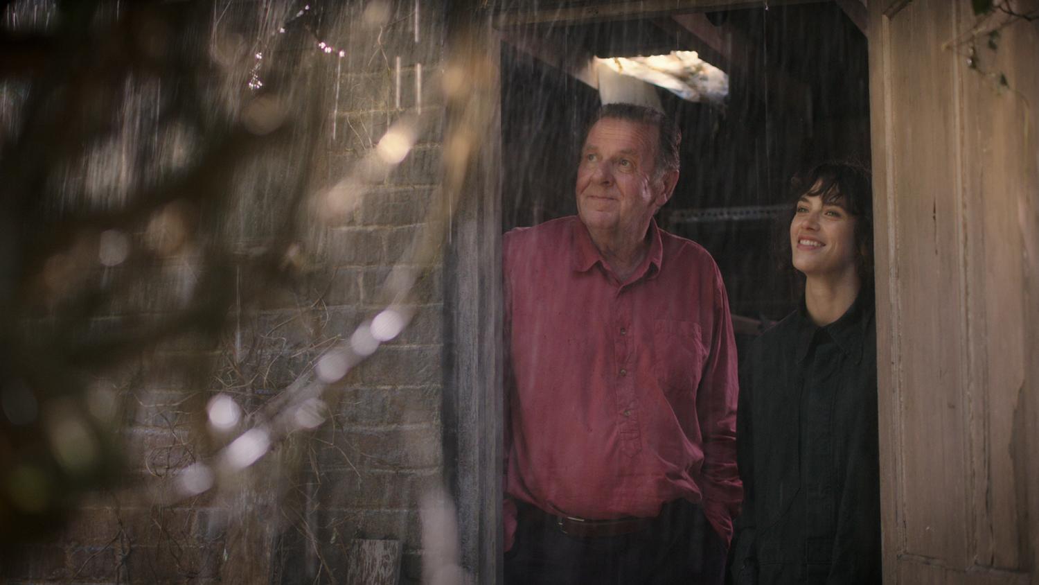 Jessica Brown Findlay, Tom Wilkinson