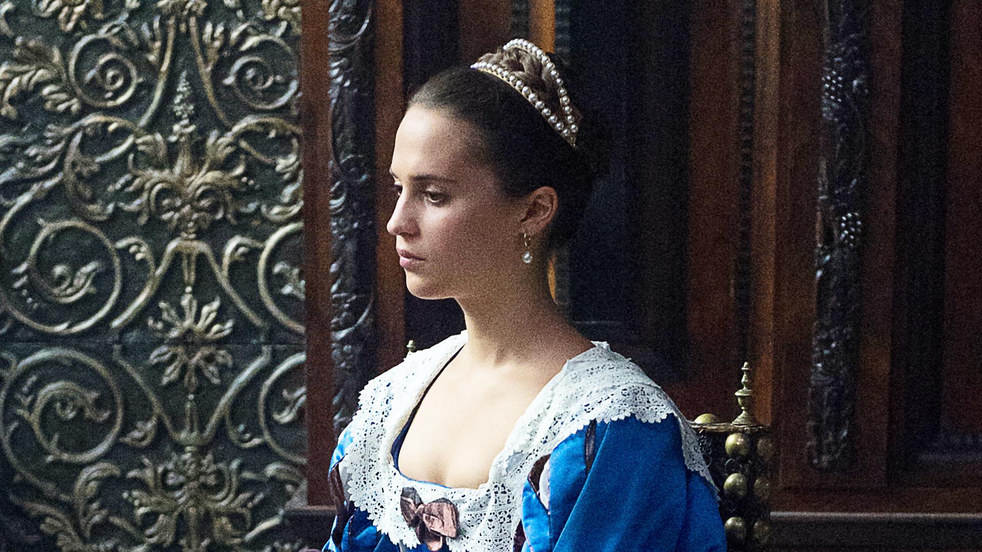 Alicia Vikander