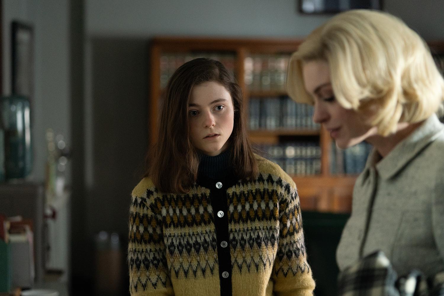 Anne Hathaway, Thomasin Harcourt McKenzie
