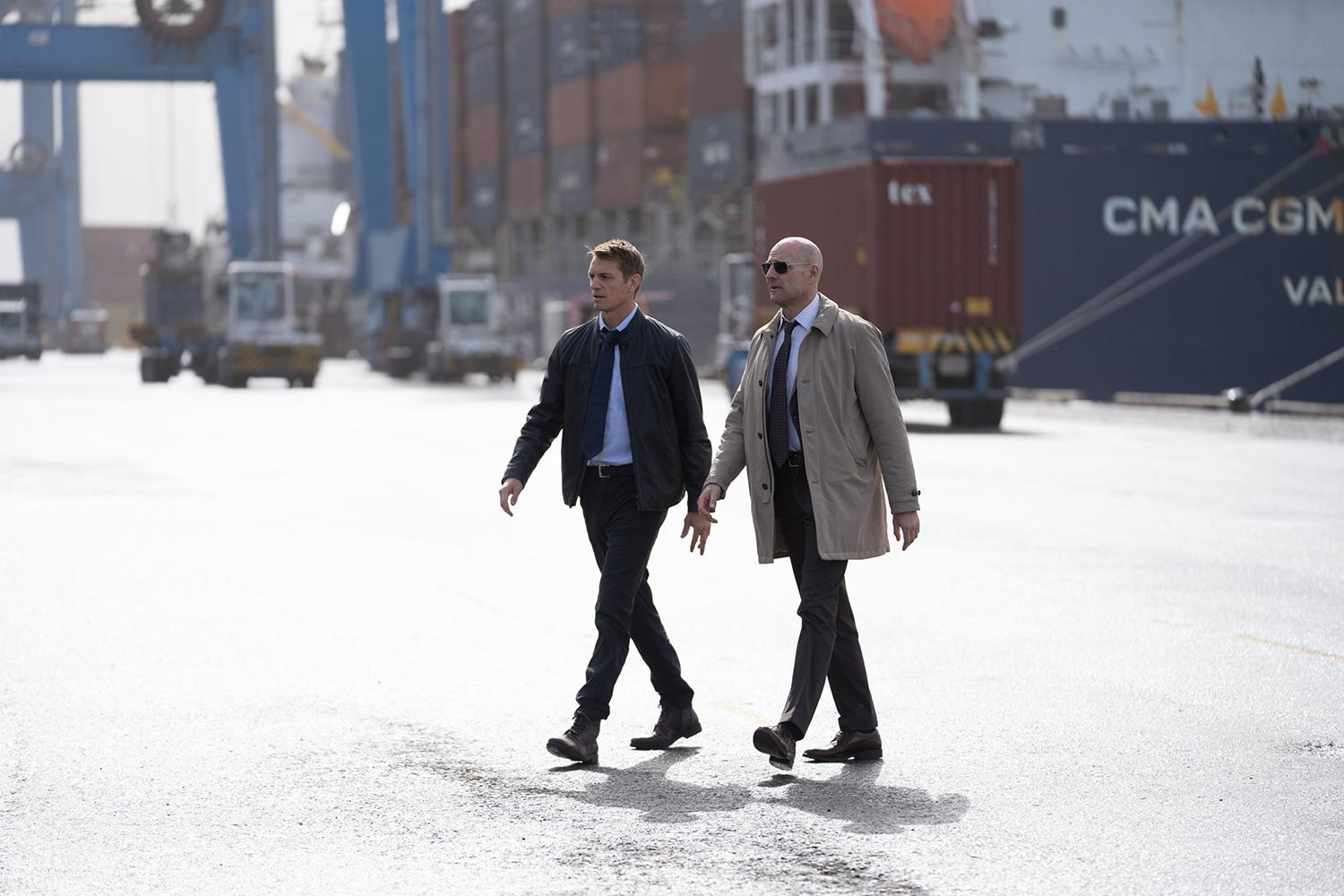 Joel Kinnaman, Mark Strong